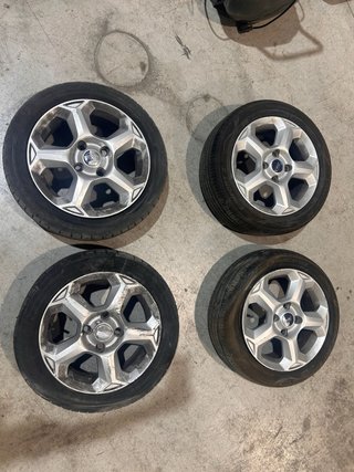 4 Llantas Ford PSA 15”