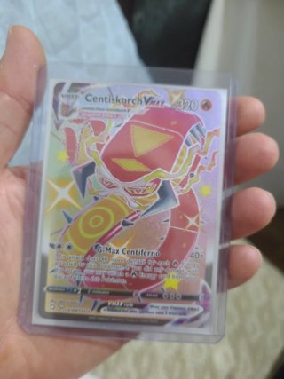 Carta Pokémon Centiskorch VMAX