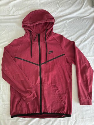 Chaqueta Nike con Capucha