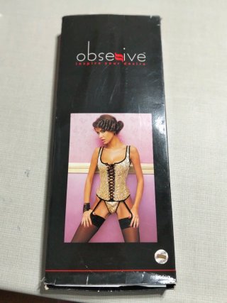 Conjunto Lencería Obsessive Dorado