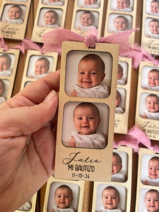 Imanes de madera personalizados para bautizo