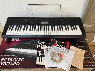 Teclado Casio CTK-3200