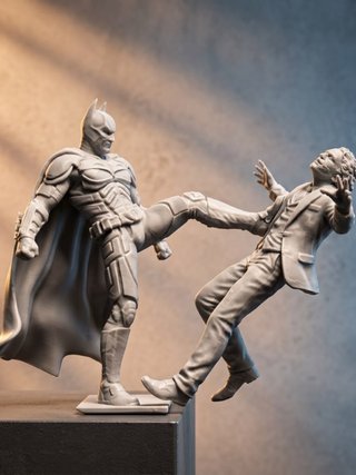 Figura de Batman y Joker