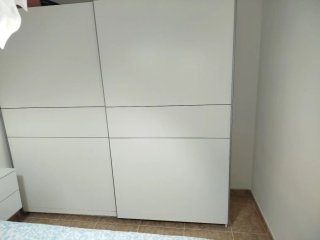 Armario Blanco de Gran Capacidad