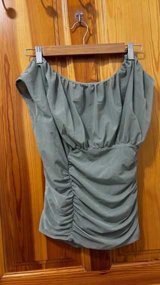 Blusa Verde con Fruncido