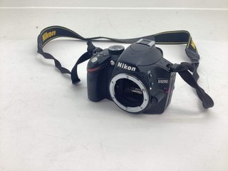 camara digital reflex nikon d3200