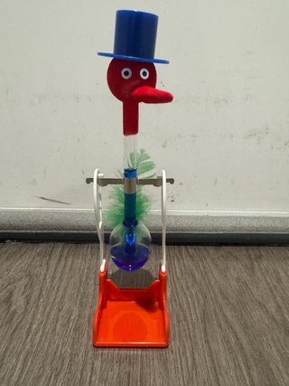 Pájaro Mágico Bebedor