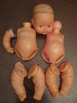 Set di parti di bambole Barriguitas