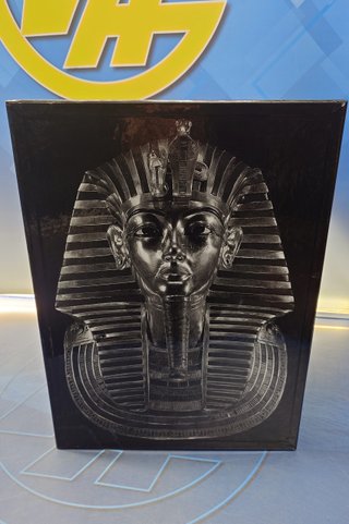 Escultura + libro: Skel, Tutankhamon 100 aniversario. Numerada y certificada.