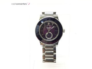 reloj pulsera señora swarovski no tiene