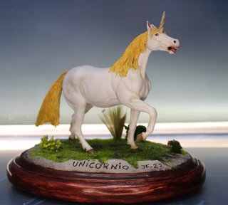 Scultura di unicorno di J. Fernández, 2022.