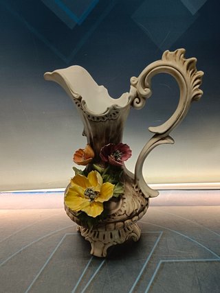 Vaso in porcellana, 31x17x16 cm, senza difetti, Capodimonte