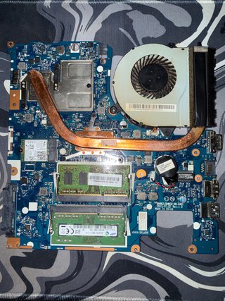 Placa Base Lenovo IdeaPad 300 NM-A481 i7 inside