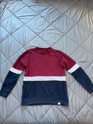 Sudadera Pull&Bear granate y azul talla S