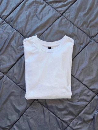 Camiseta blanca oversize smiley What Happens S