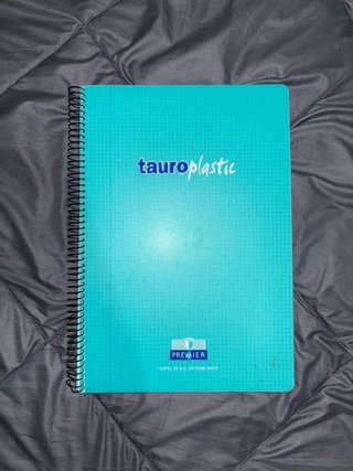 Lote 2 libretas Cervantes + Tauro sin usar