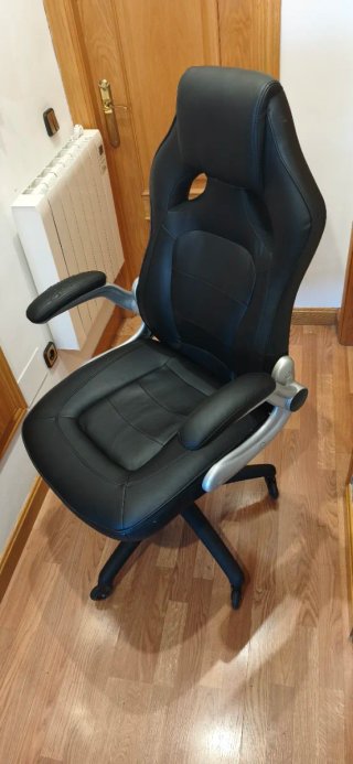 Silla de escritorio grande negra