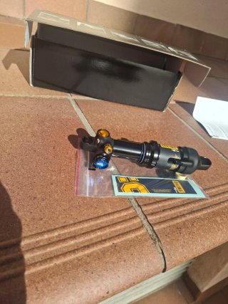 Amortiguador Öhlins TXC2 Air 190x45