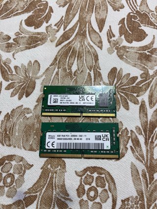 2 Memorias RAM 8GB SO-DIMM 3200MHz