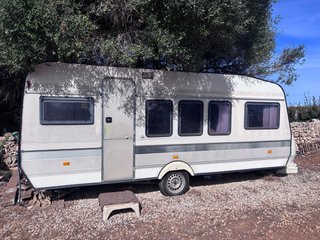 Caravana Hobby 450