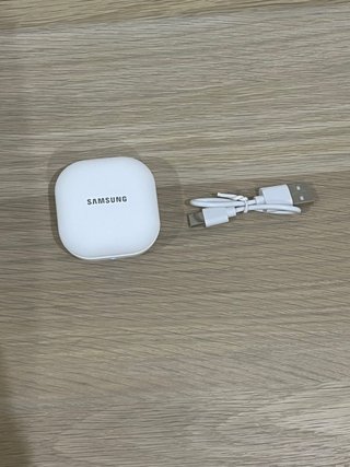 Samsung Galaxy Buds 2 Pro