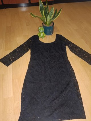 Vestido de encaje negro