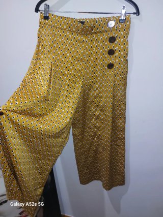 Pantalón Estampado Amarillo