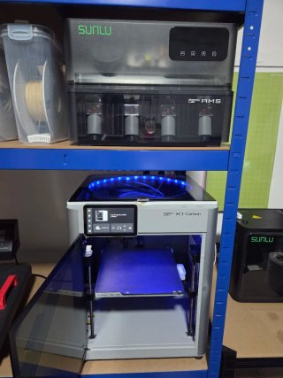 Stampante 3D Bambu Lab X1-Carbon