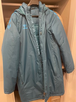 Parka deportiva Hummel