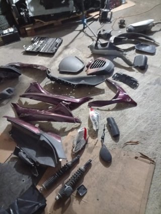 Lote de piezas Piaggio MP3 125