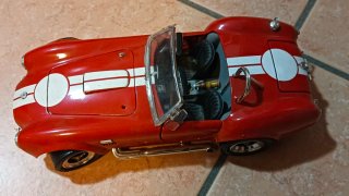 Modellino Shelby Cobra 427 S/C 1965