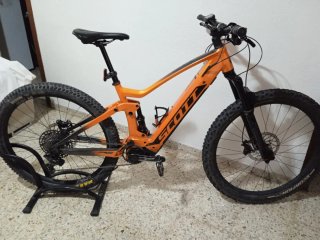 Bicicleta Eléctrica Scott Strike 920 de Montaña