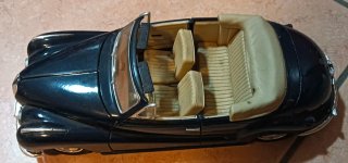 Modellino auto BMW 502 (1955) Maisto