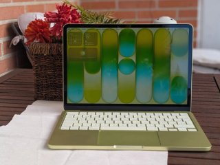Apple MacBook Neo Touch ID