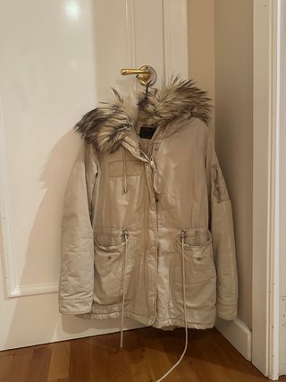 Abrigo Bershka Beige Talla S