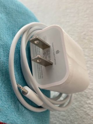 Cargador Apple iPhone 20W