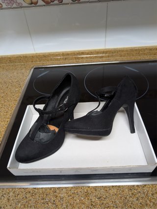 Zapatos de Tacón Negros de Ante Talla 35
