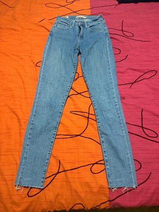 Pantalón vaquero Levi's 721 talla 24