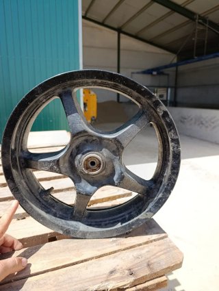 Llanta para Yamaha Aerox
