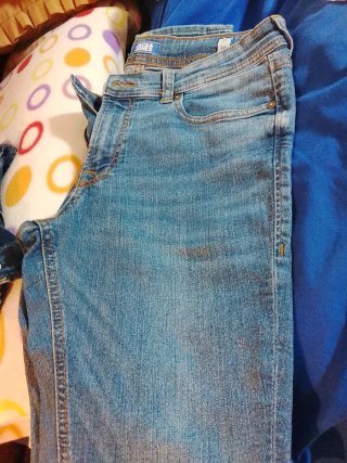PANTALÓN VAQUERO