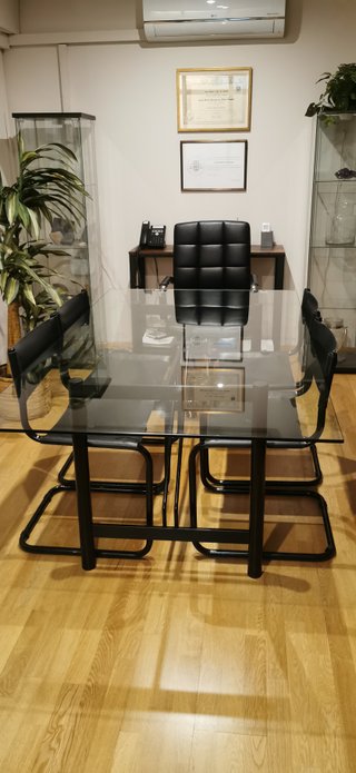Mesa diseño minimalista modelo inspirad Corbusier