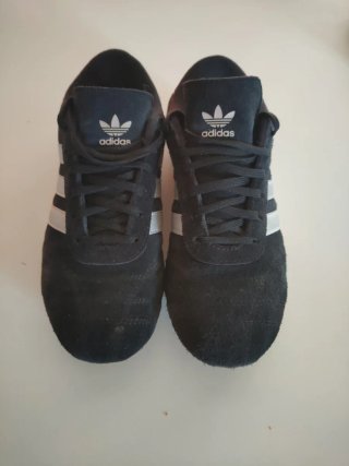Zapatillas adidas negras