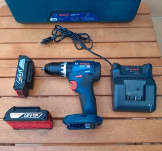 Taladro BOSCH GSB 18V-45