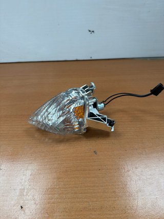 Intermitente Trasero Derecho Suzuki GSXR 600 08
