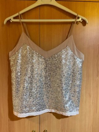 Top Lencero con Lentejuelas Plateadas