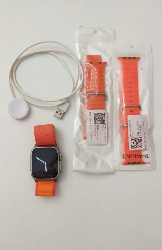 Smartwatch con correas naranjas