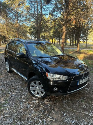 Mitsubishi Outlander 2009