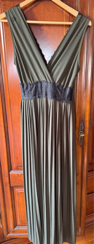 Vestido de fiesta verde y negro