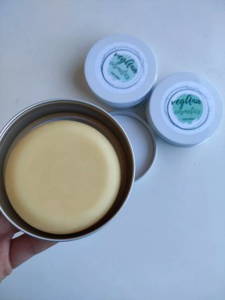 Crema sólida vegana