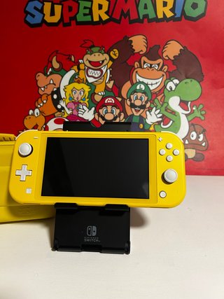 Nintendo Switch Lite Amarilla Como Nueva